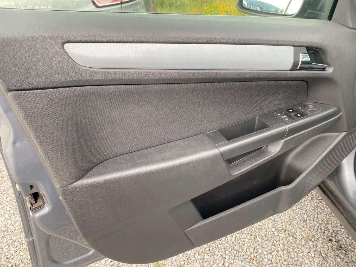 opel-astra-caravan-2005-diesel-1248cc
