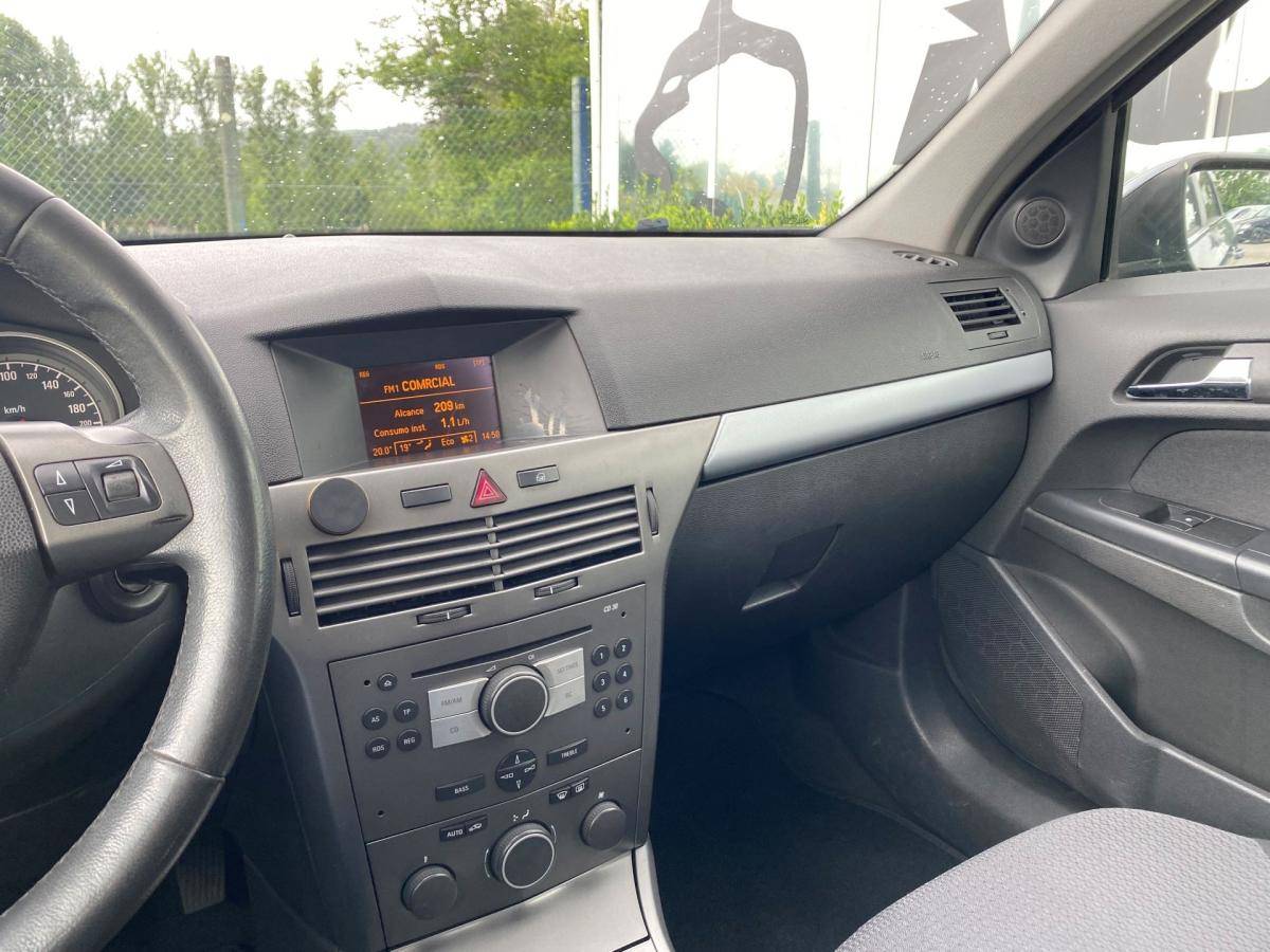 opel-astra-caravan-2005-diesel-1248cc