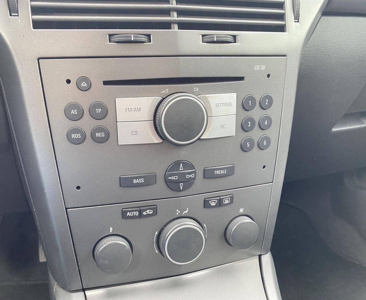 opel-astra-caravan-2005-diesel-1248cc