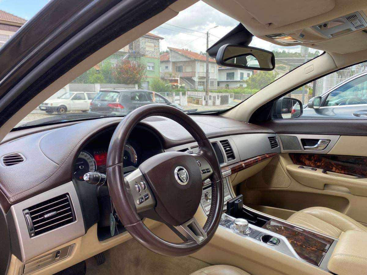 jaguar-xf-2011-diesel-2993cc