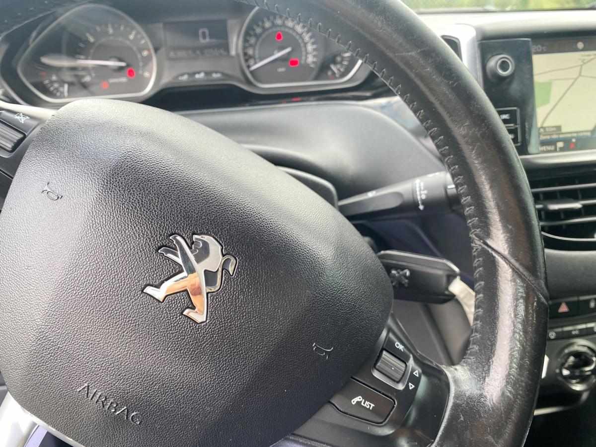 peugeot-208-2017-diesel-1560cc