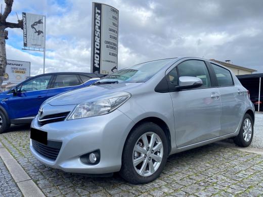 toyota-yaris-2014-gasolina-998cc