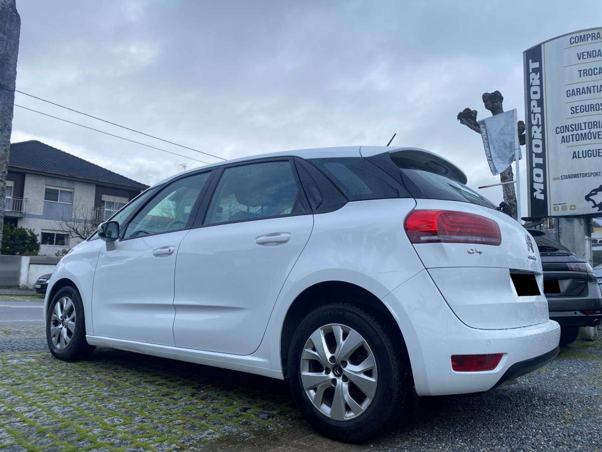 citroen-c4-picasso-2017-diesel-1560cc
