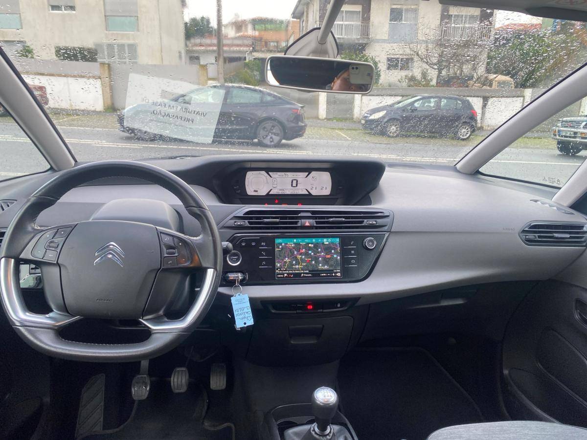 citroen-c4-picasso-2017-diesel-1560cc