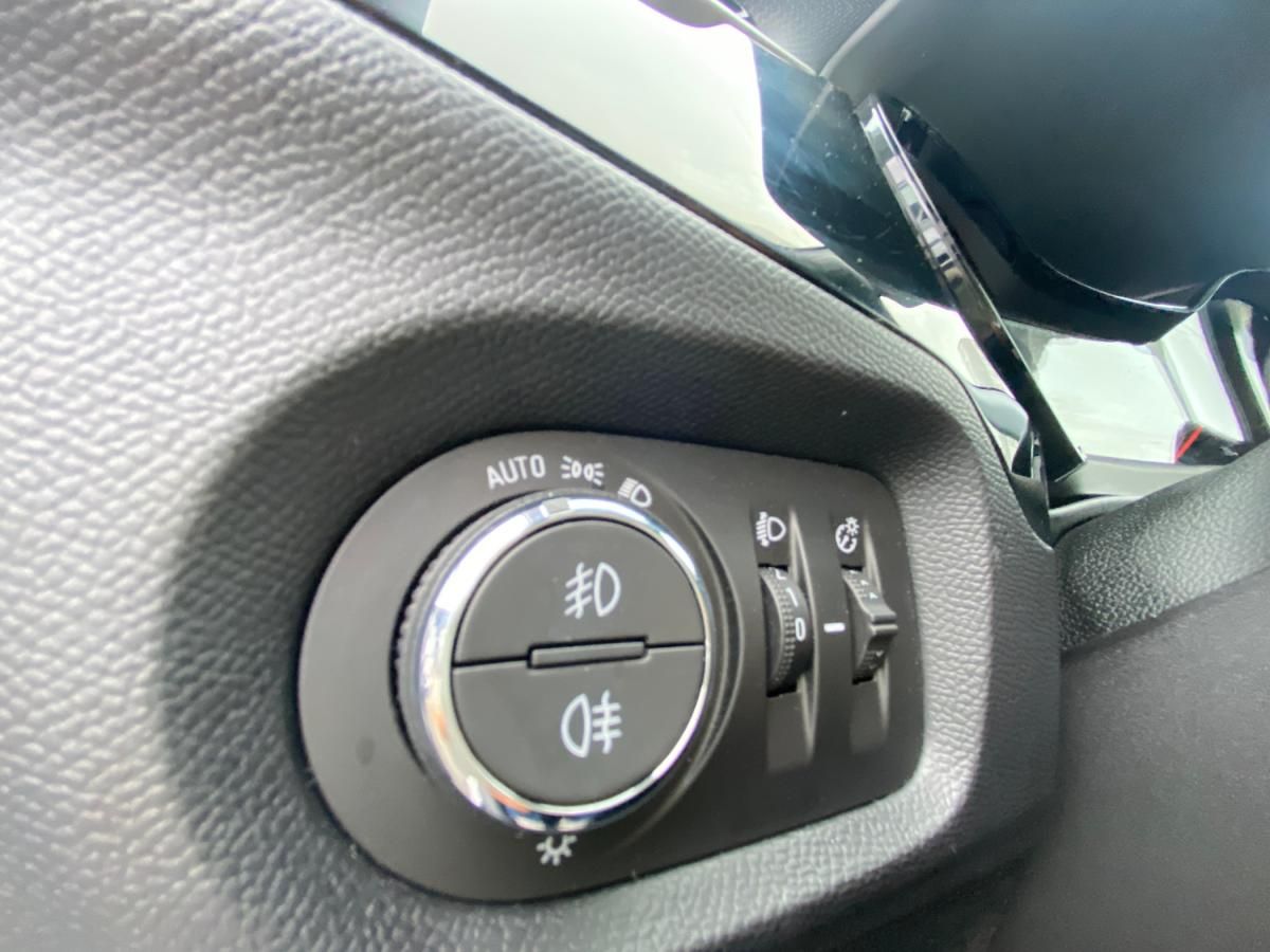 opel-corsa-2020-diesel-1499cc