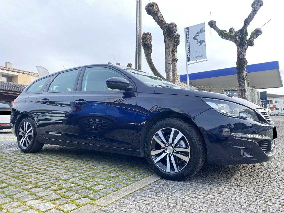 peugeot-308-sw-2017-diesel-1560cc