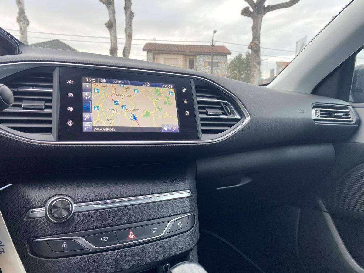 peugeot-308-sw-2017-diesel-1560cc