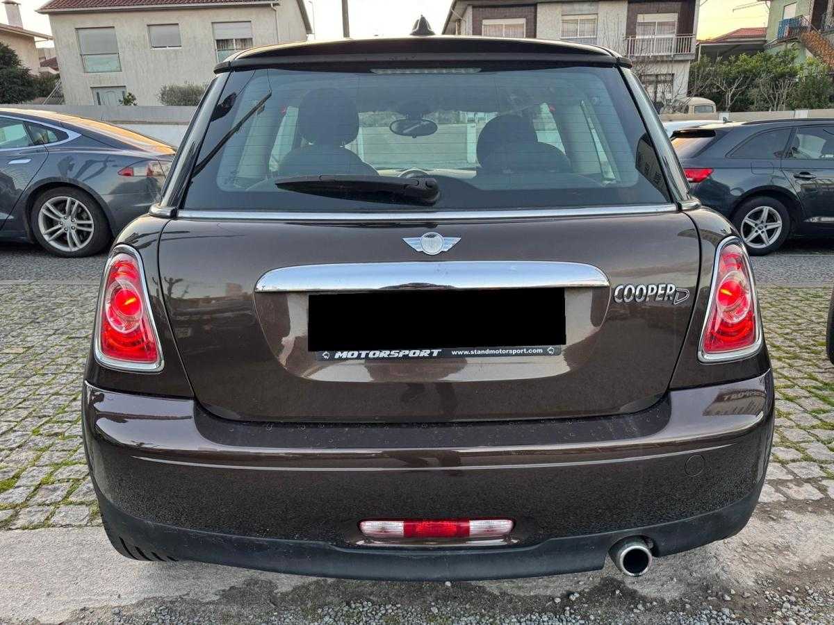 mini-cooper-2011-diesel-1598cc