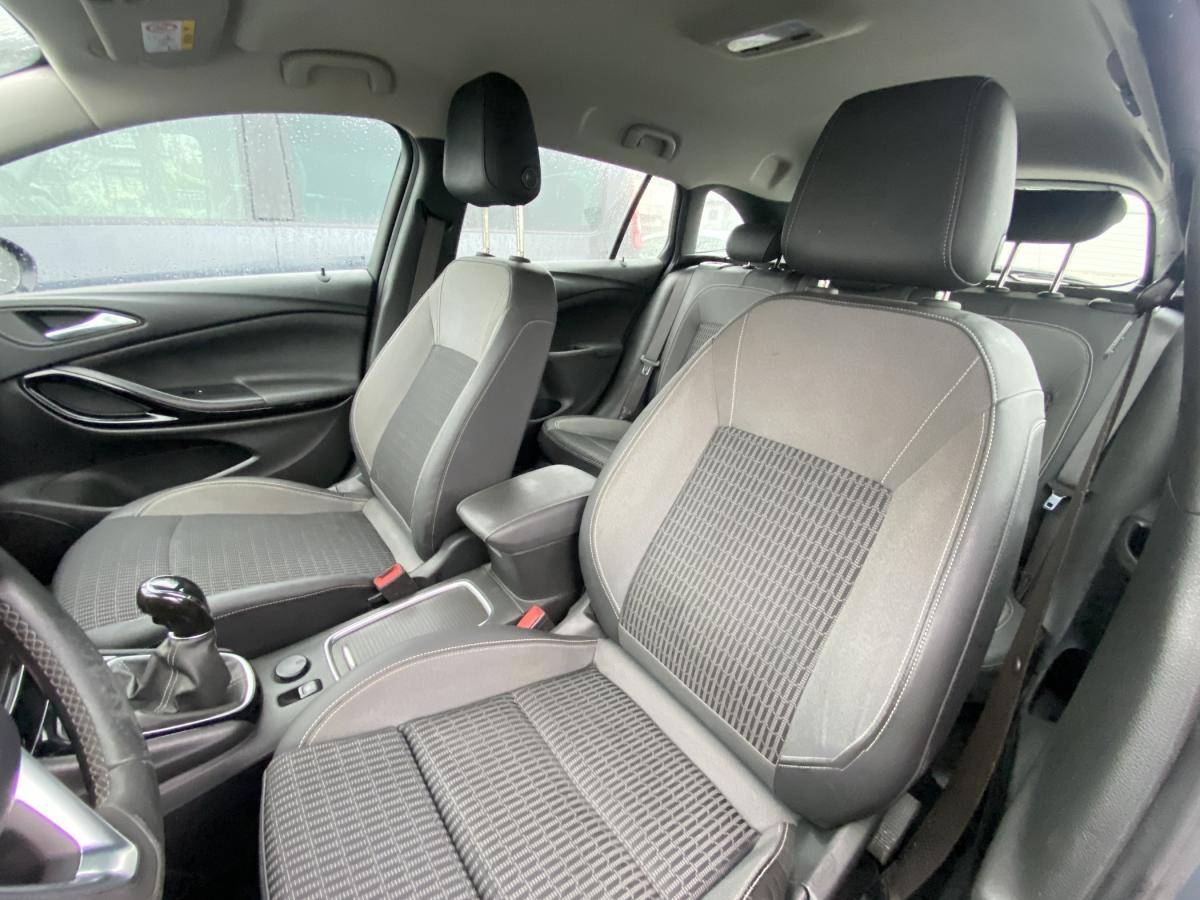 opel-astra-sport-tourer-2021-diesel-1496cc