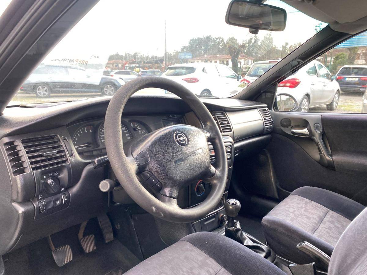 opel-vectra-1998-diesel-1995cc