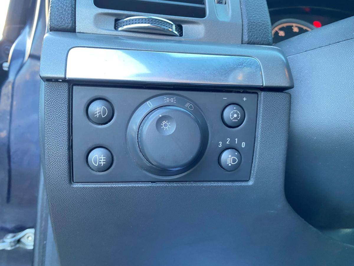 opel-vectra-caravan-2007-diesel-1910cc