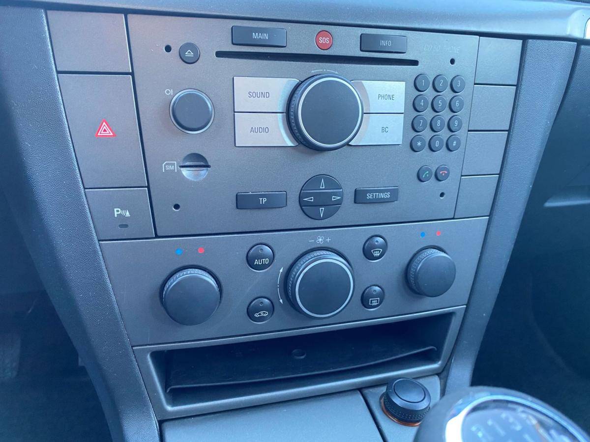 opel-vectra-caravan-2007-diesel-1910cc