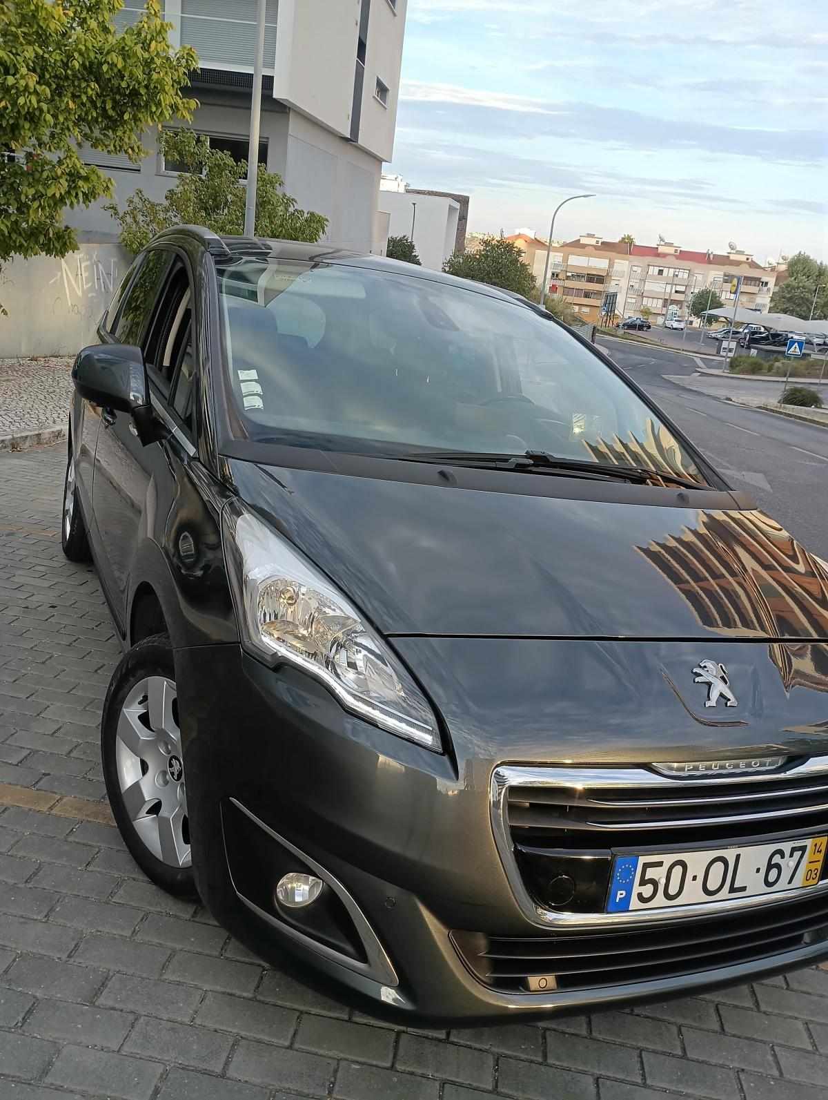peugeot-5008-1-6-hdi-fap-2014-diesel-1560cc