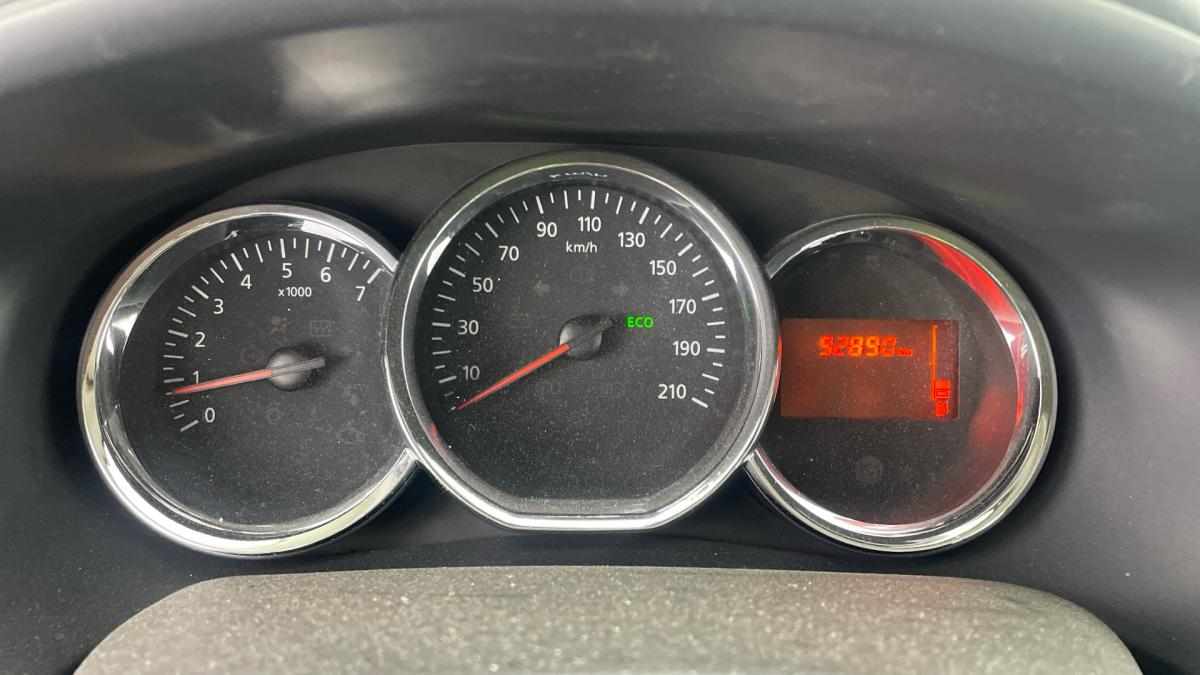dacia-logan-0-9-tce-2015-gasolina-898cc