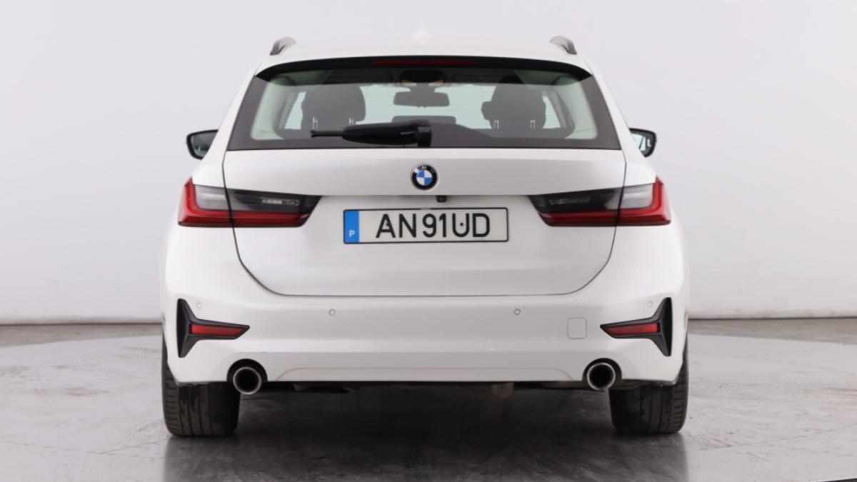 bmw-serie-3-320d-2022-diesel-1995cc