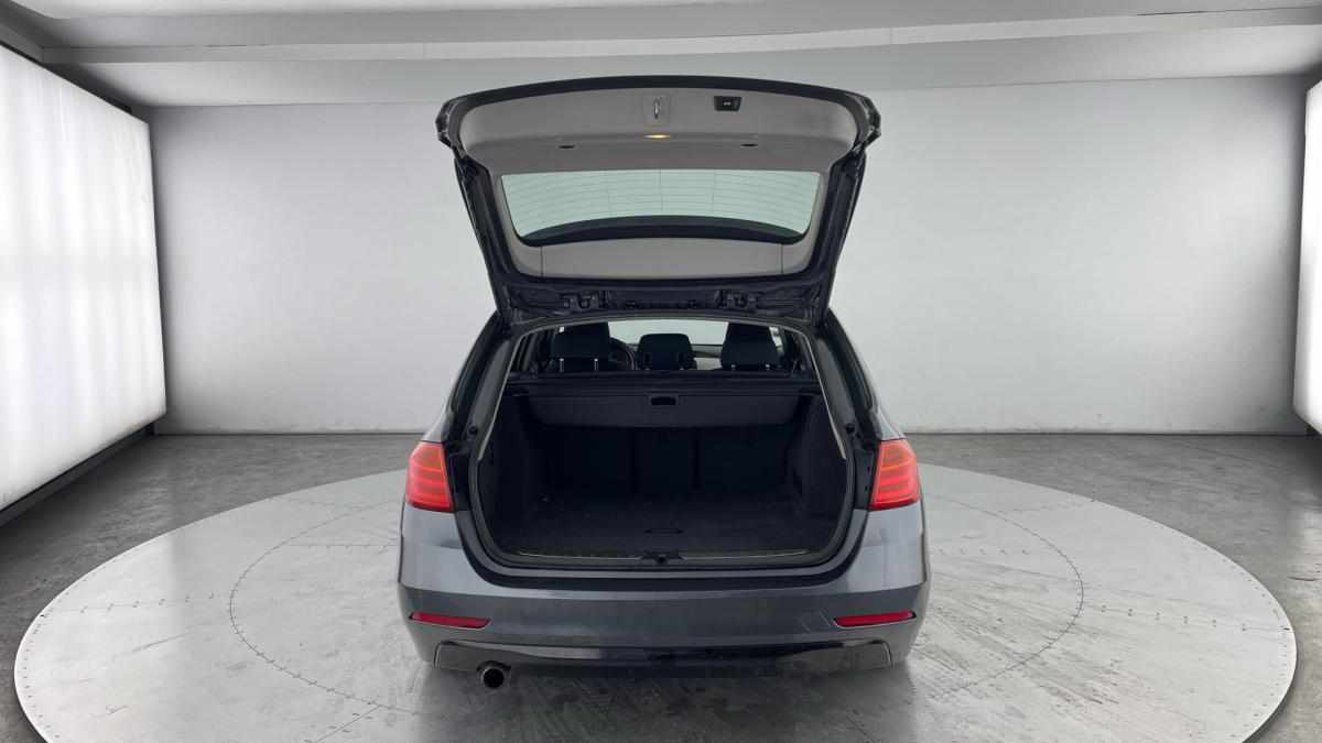 bmw-serie-3-318d-2013-diesel-1995cc