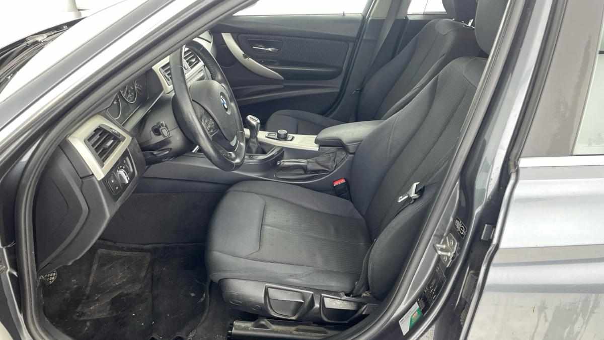 bmw-serie-3-318d-2013-diesel-1995cc