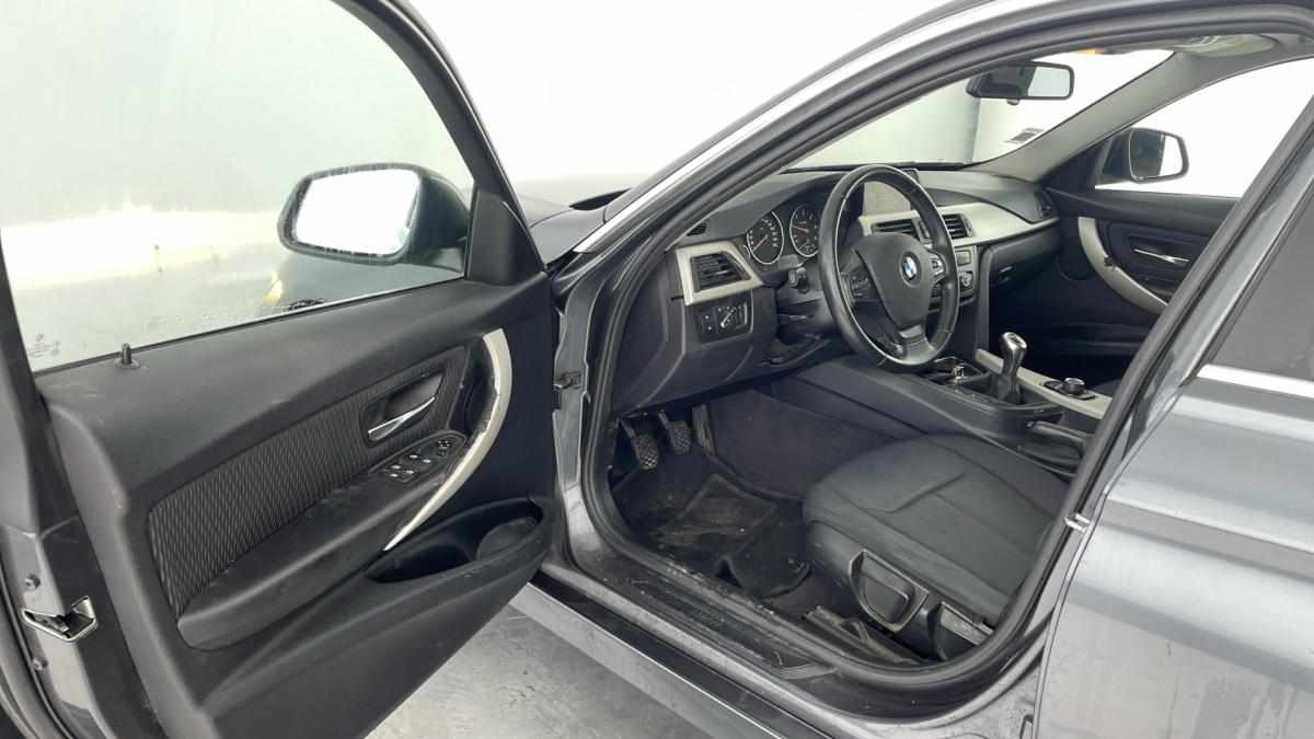 bmw-serie-3-318d-2013-diesel-1995cc