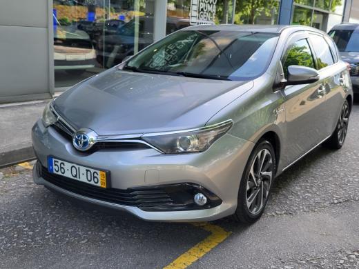 toyota-auris-2015-hibrido-a-gasolina-1798cc