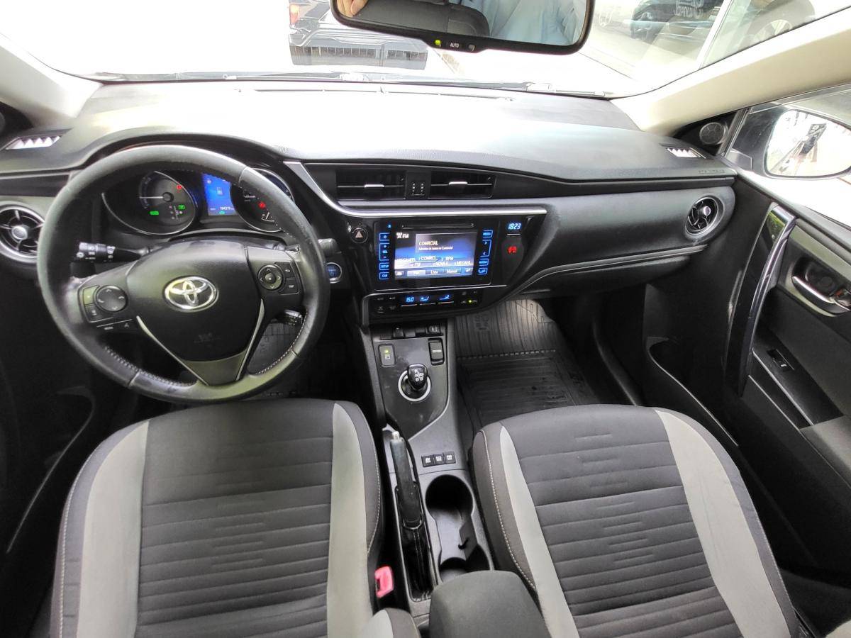 toyota-auris-2015-hibrido-a-gasolina-1798cc