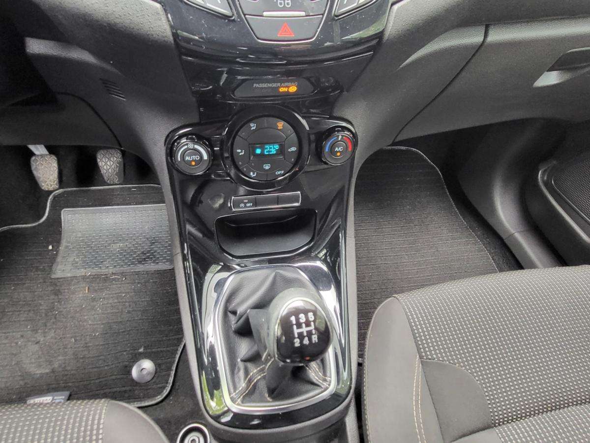 ford-fiesta-2016-gasolina-998cc