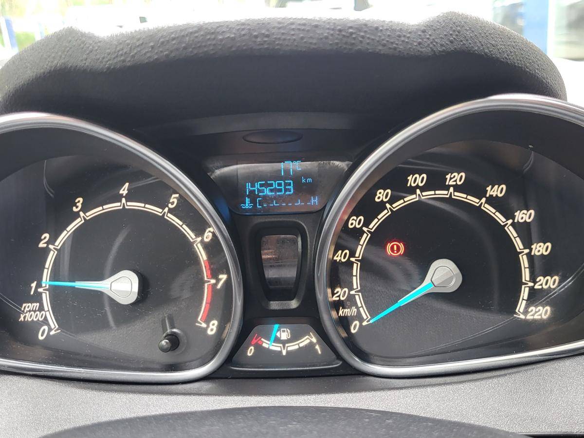 ford-fiesta-2016-gasolina-998cc