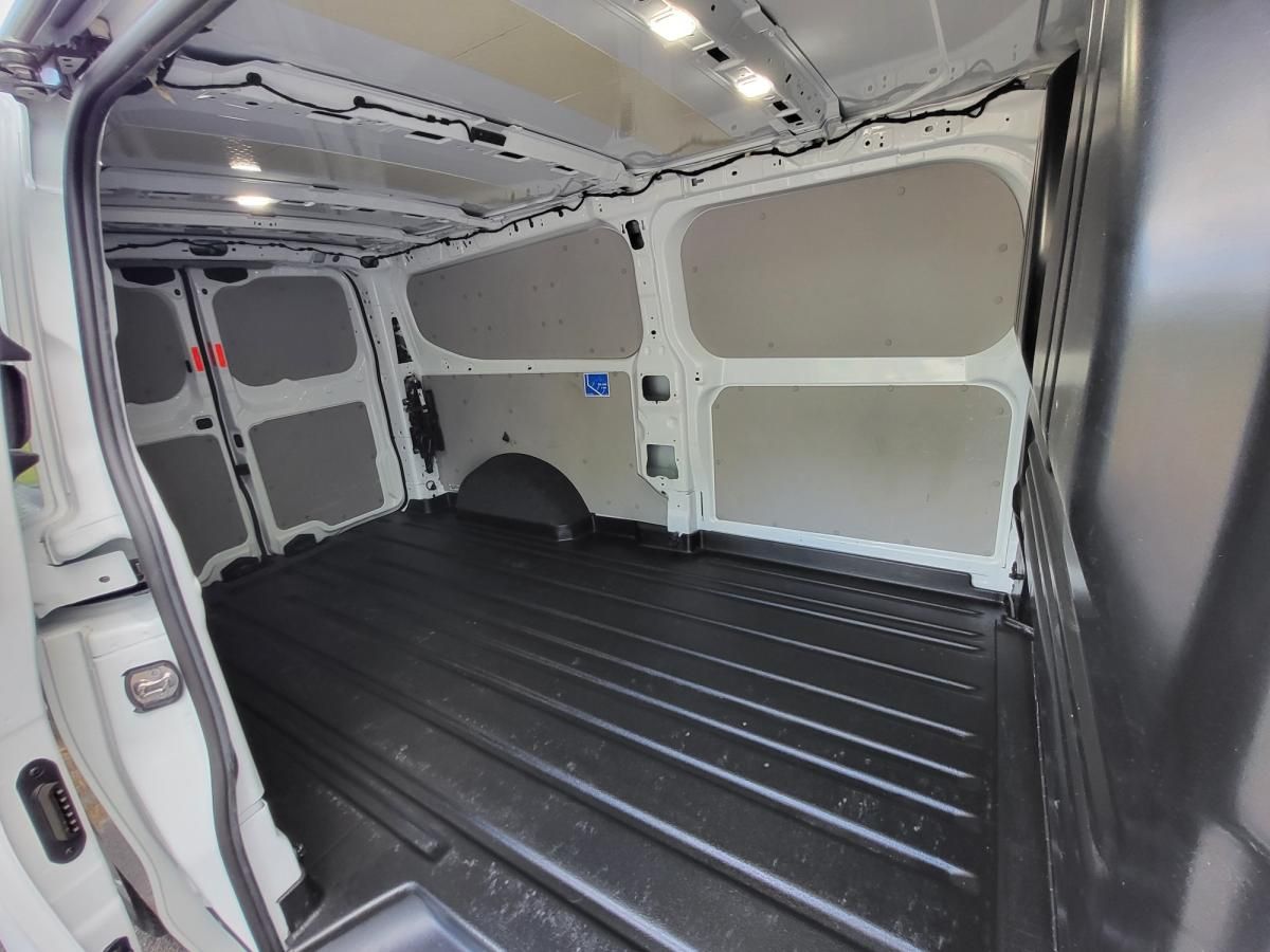 ford-transit-custom-2024-diesel-1996cc