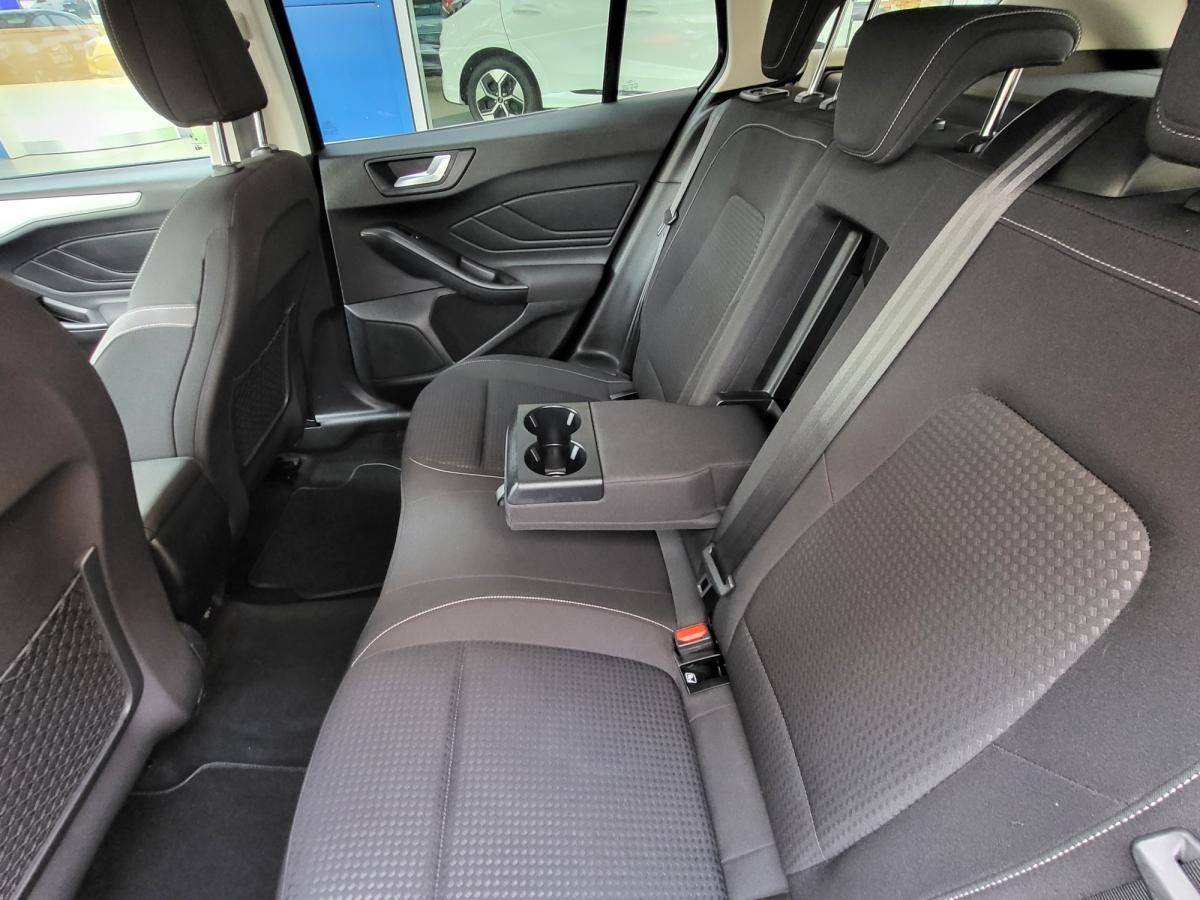 ford-focus-sw-2021-diesel-1499cc
