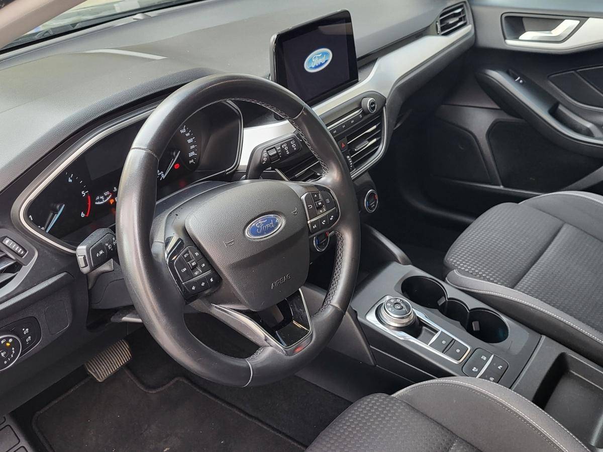 ford-focus-sw-2021-diesel-1499cc