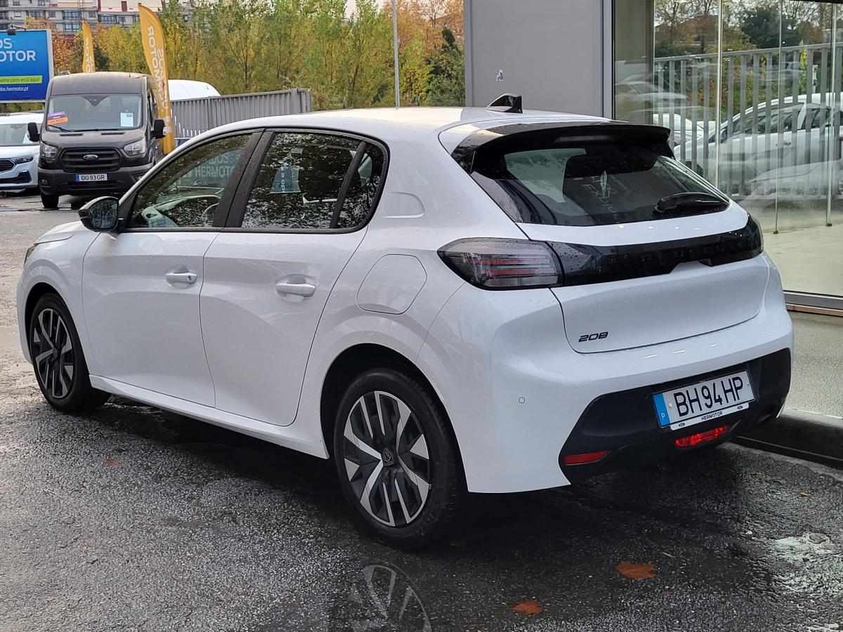 peugeot-208-2024-gasolina-1199cc