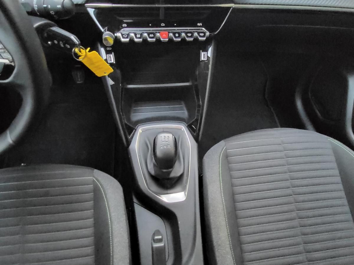 peugeot-208-2024-gasolina-1199cc