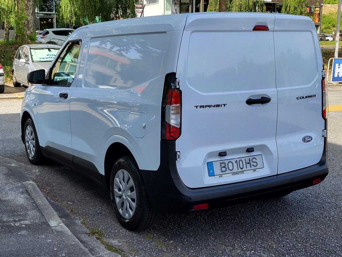 ford-transit-courier-2024-diesel-1499cc