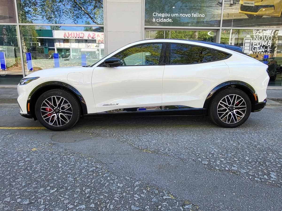 ford-mustang-2025-eletrico-0cc