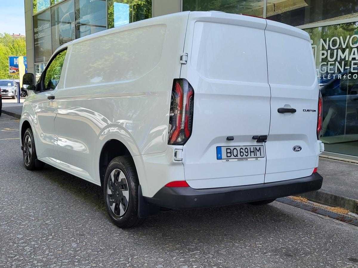 ford-transit-custom-2025-eletrico-0cc