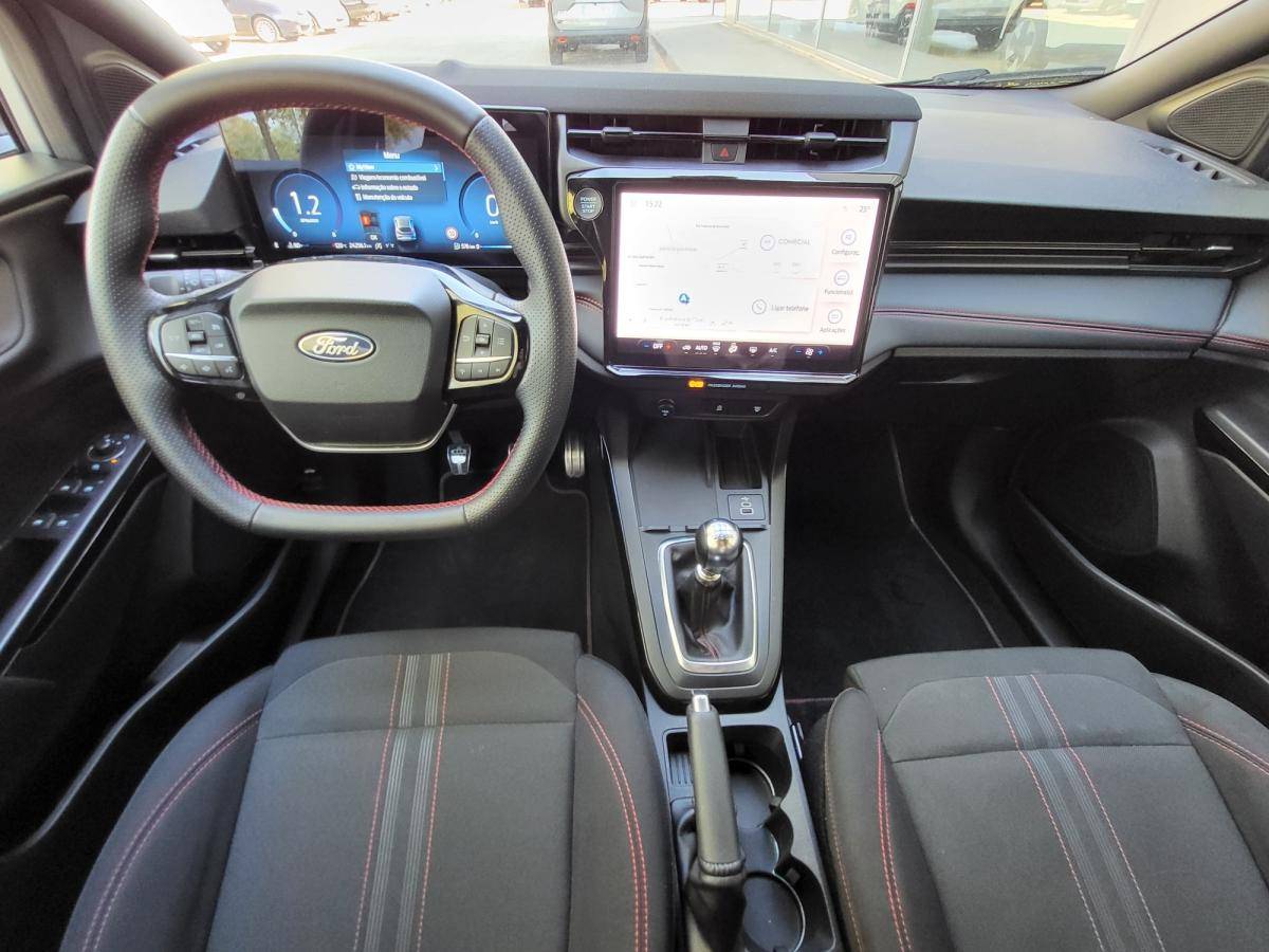 ford-puma-2025-gasolina-998cc