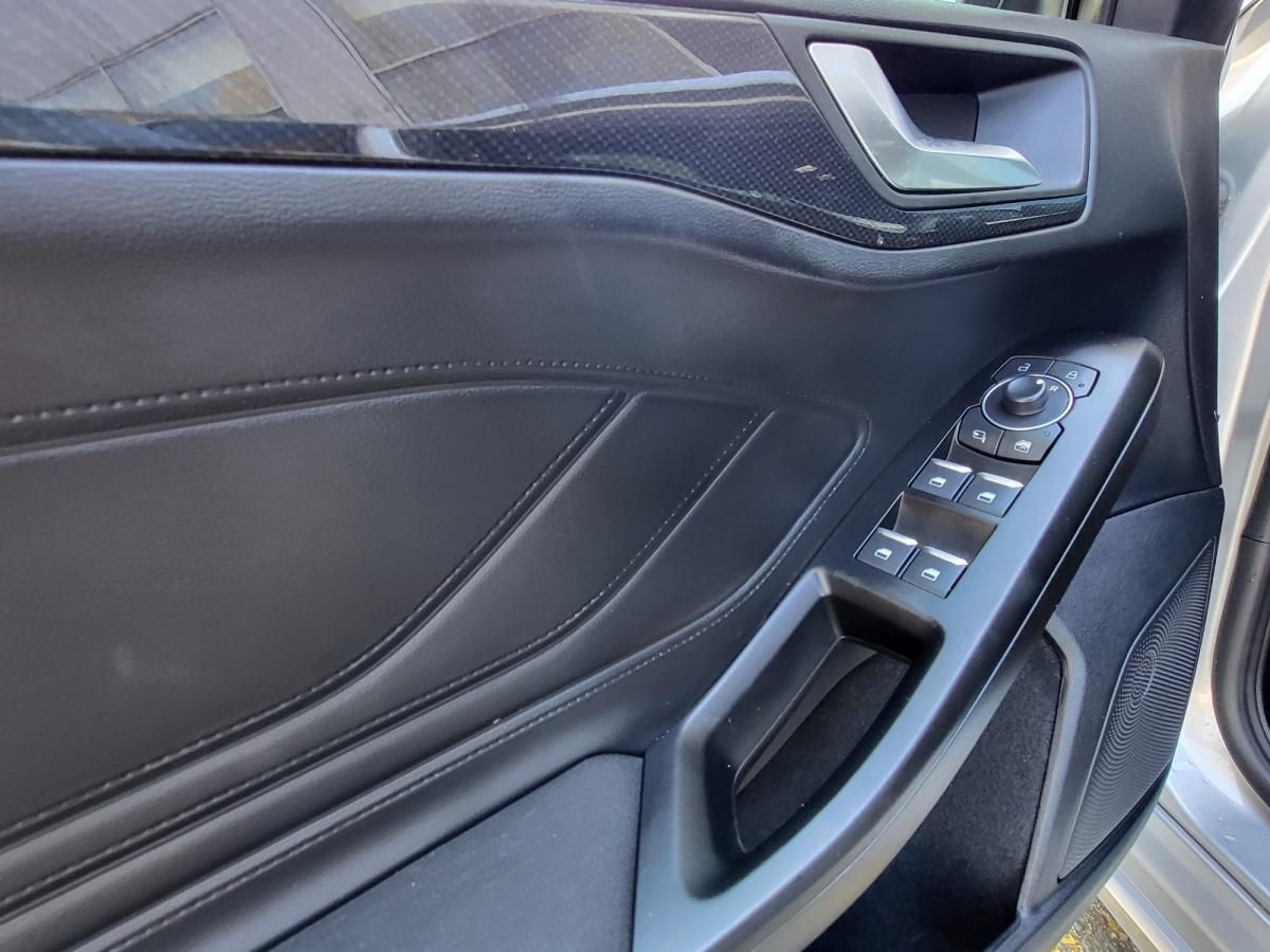 ford-focus-2023-gasolina-998cc