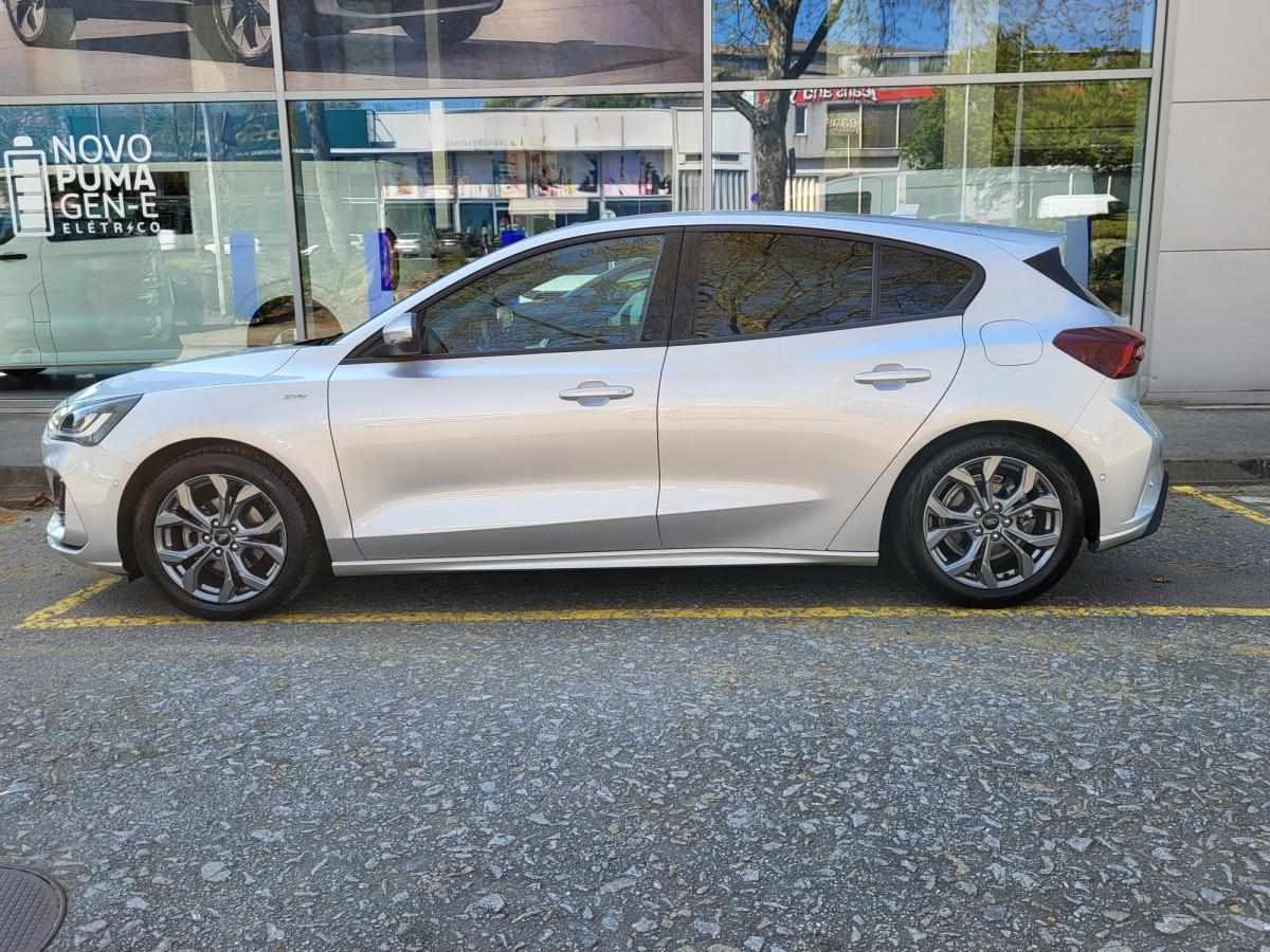 ford-focus-2023-gasolina-998cc