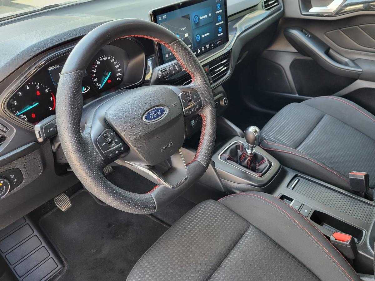 ford-focus-2023-gasolina-998cc