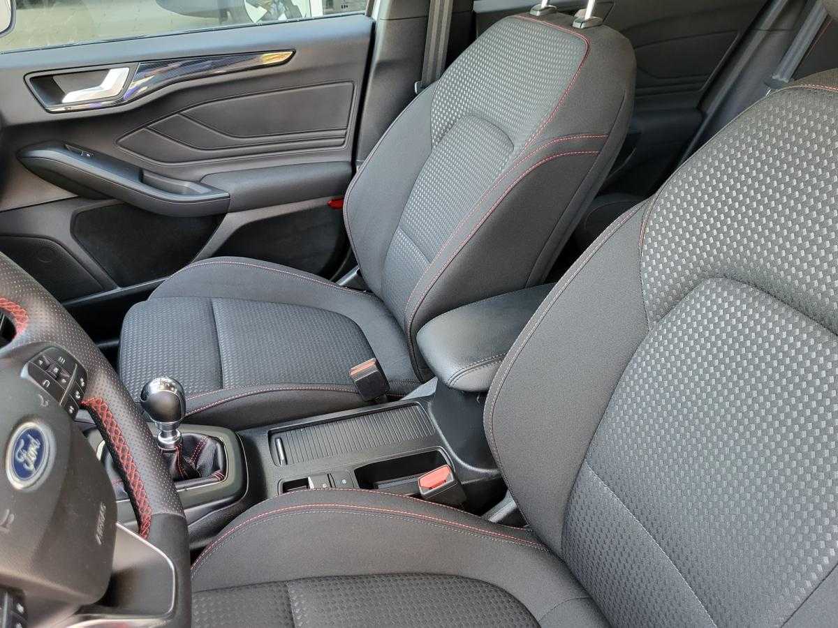 ford-focus-2023-gasolina-998cc