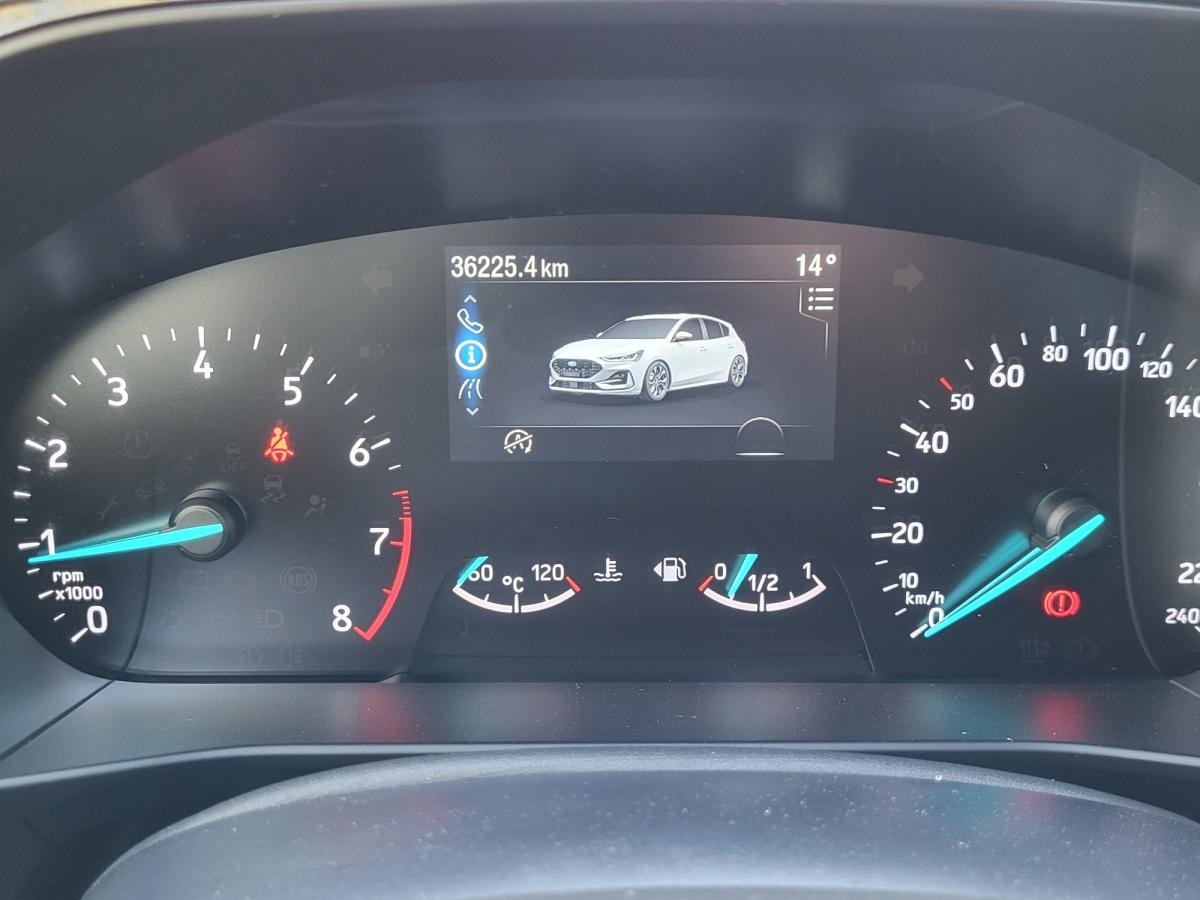 ford-focus-2023-gasolina-998cc
