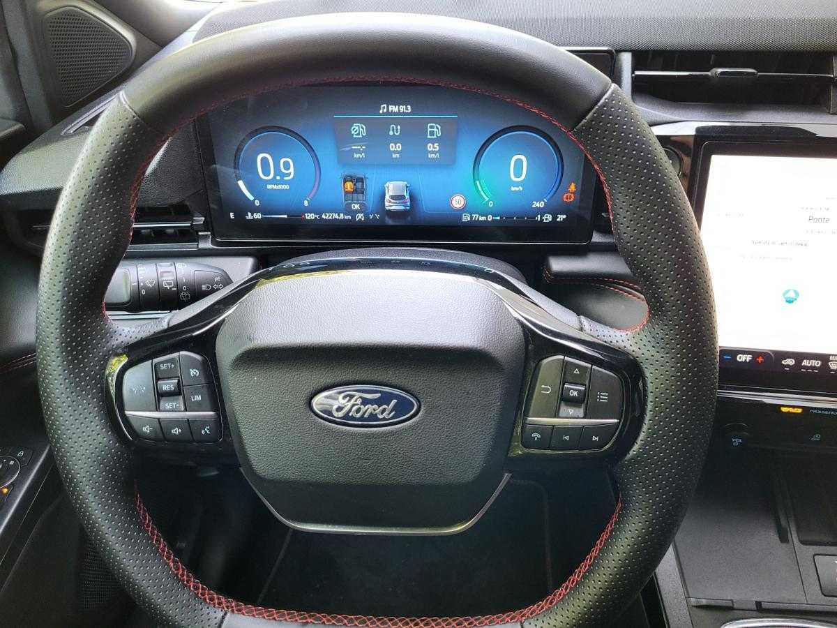 ford-puma-2025-gasolina-998cc