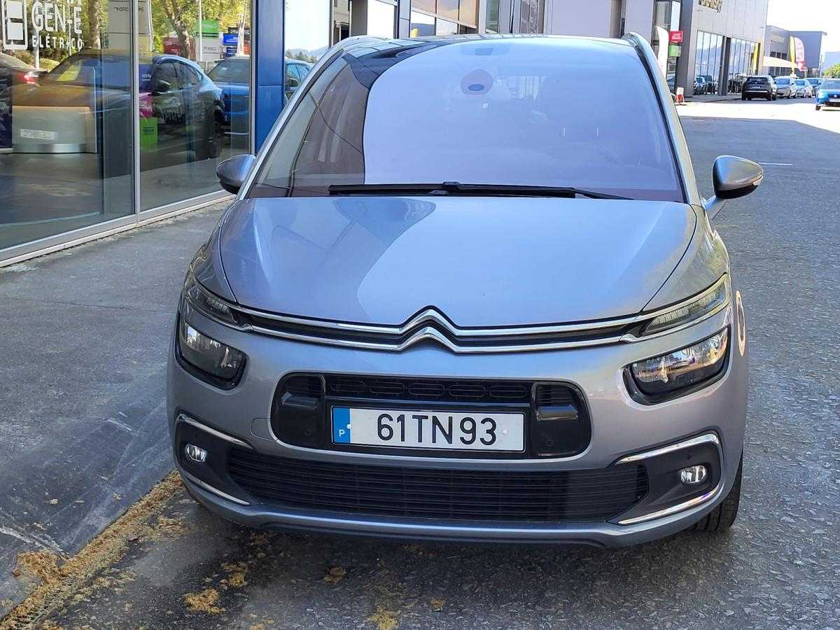 citroen-c4-grand-picasso-2017-diesel-1560cc