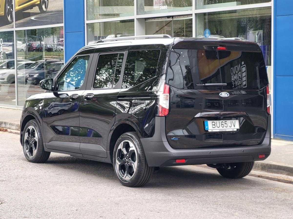 ford-tourneo-courier-2025-eletrico-0cc