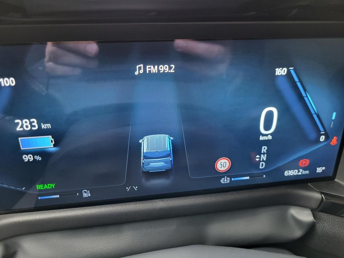 ford-tourneo-courier-2025-eletrico-0cc