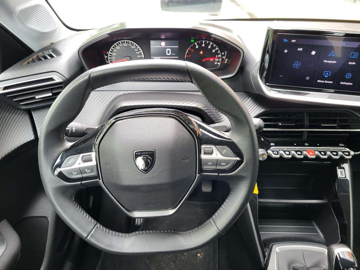 peugeot-208-2024-gasolina-1199cc
