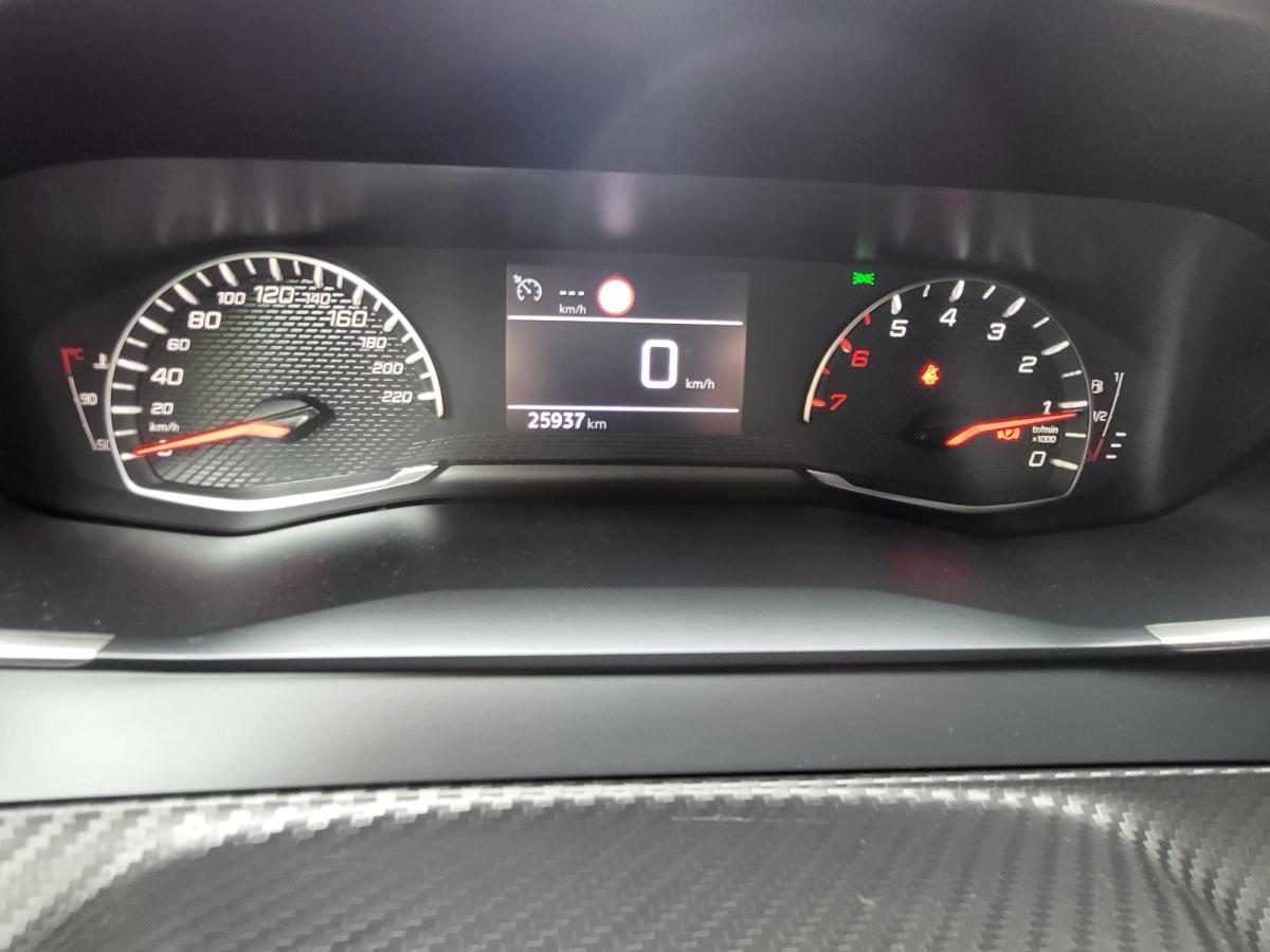 peugeot-208-2024-gasolina-1199cc