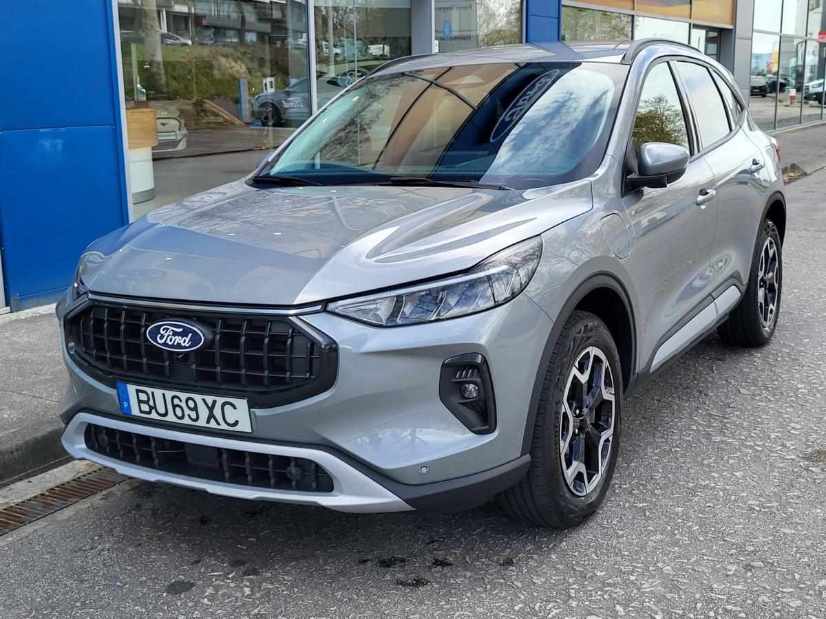 ford-kuga-2025-hibrido-a-gasolina-2488cc