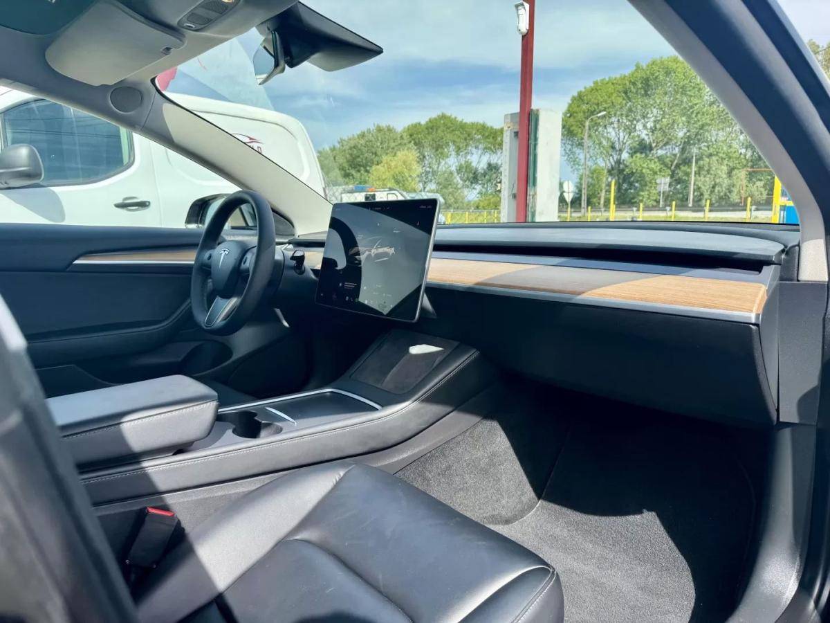 tesla-model-3-2022-eletrico-200cc