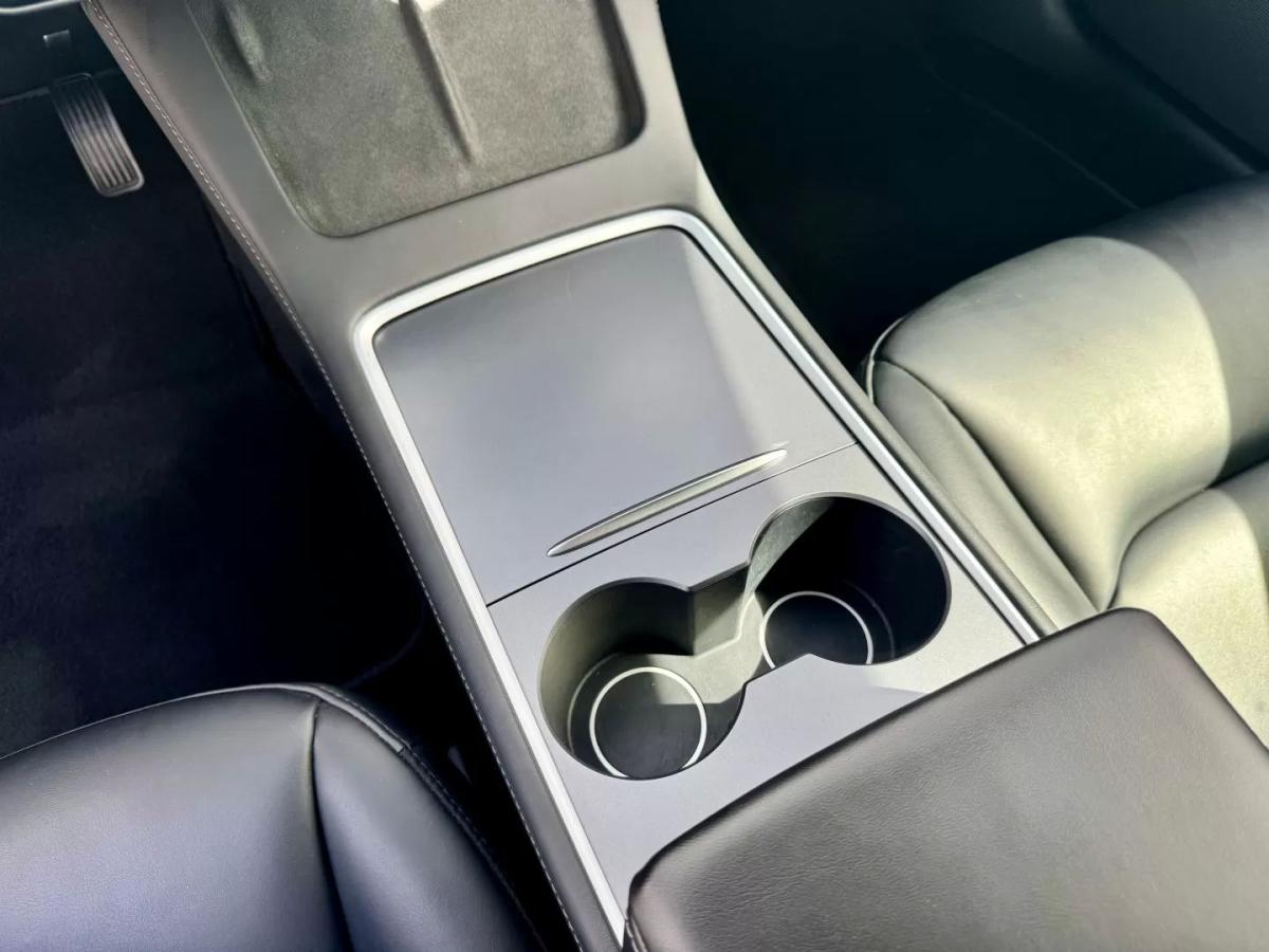 tesla-model-3-2022-eletrico-200cc