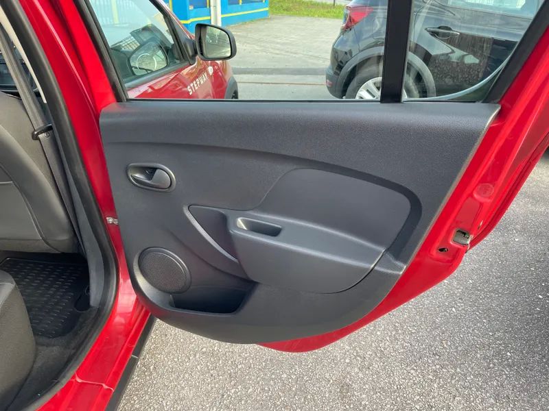 dacia-sandero-2014-gasolina-898cc